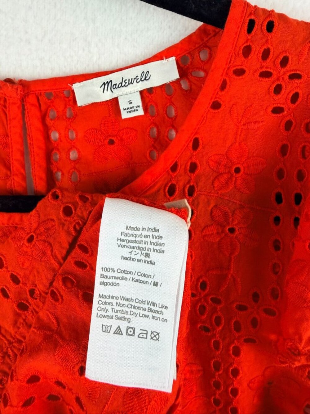Madewell Women’s Red Eyelet Embroidered Flutter Sleeve Blouse Size Small - Picture 4 of 13